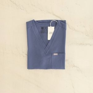 FIGS Big Sky Catarina Top